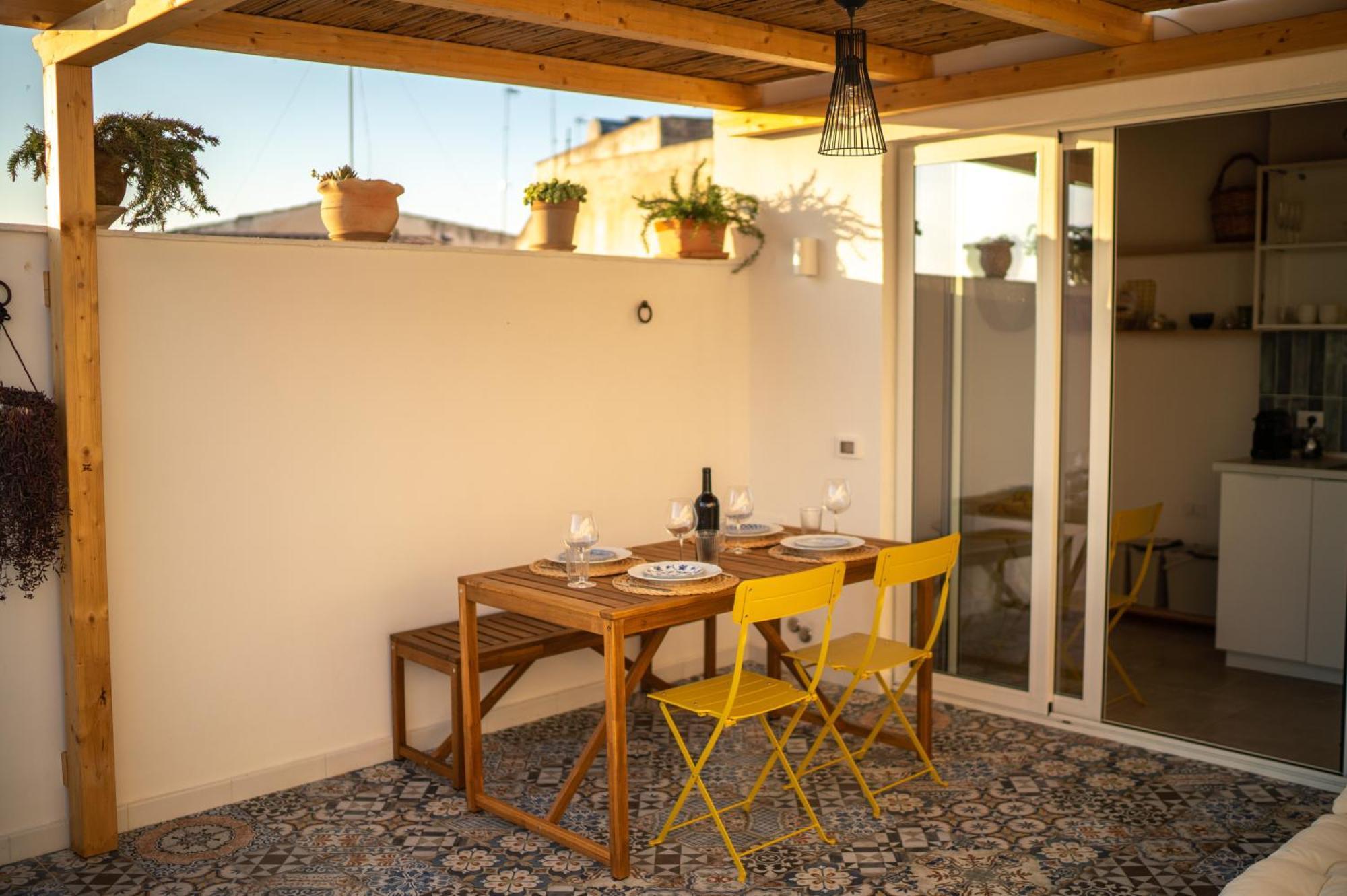 诺托Vico Larzio 6 "Terrazza Sul Vico"公寓 外观 照片